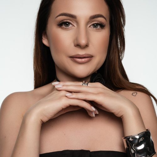 74a79c3f-9e67-46a4-a12b-45ee66c26c3b